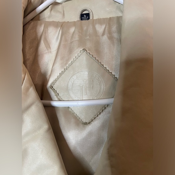 Jacqueline Ferrar Vintage Leather Bomber Jacket - Picture 2 of 5